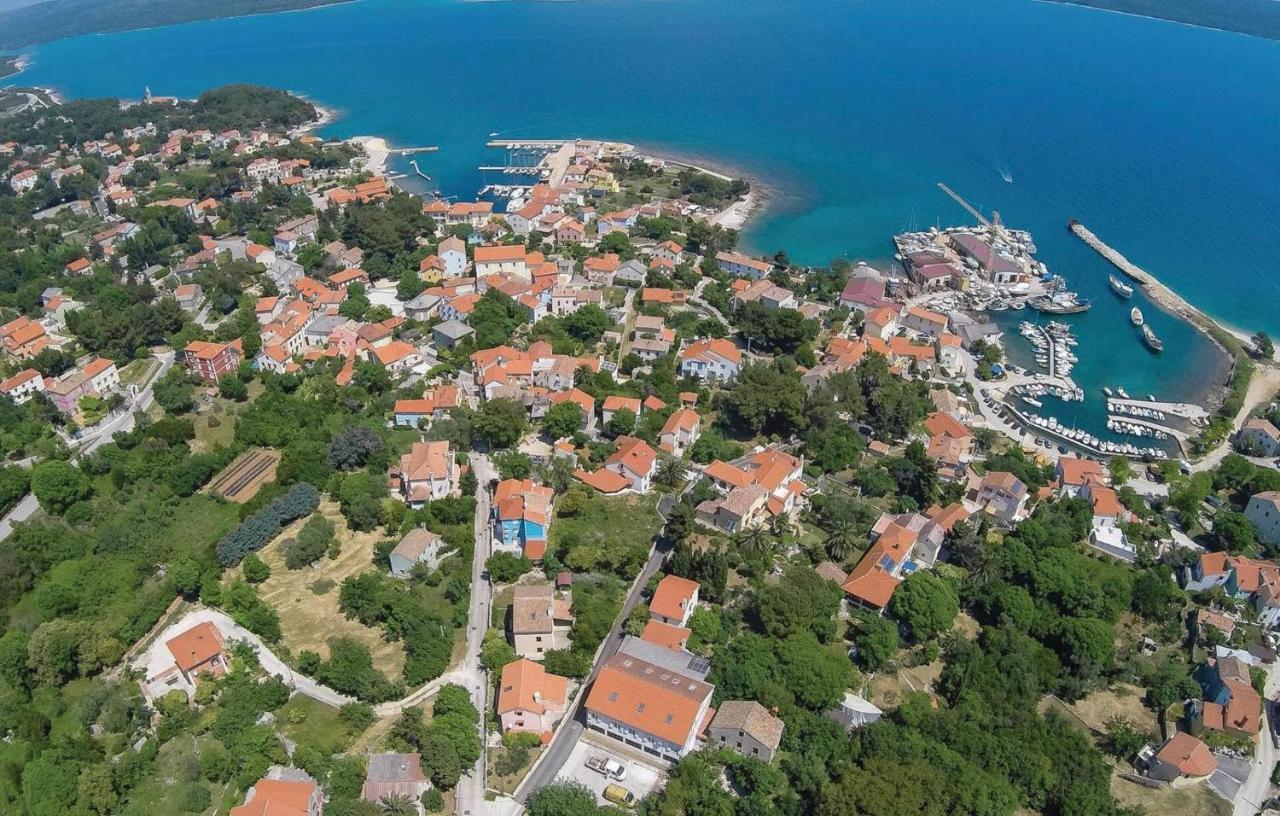 Podgora Experience With Jacuzzi Apartament Nerezine