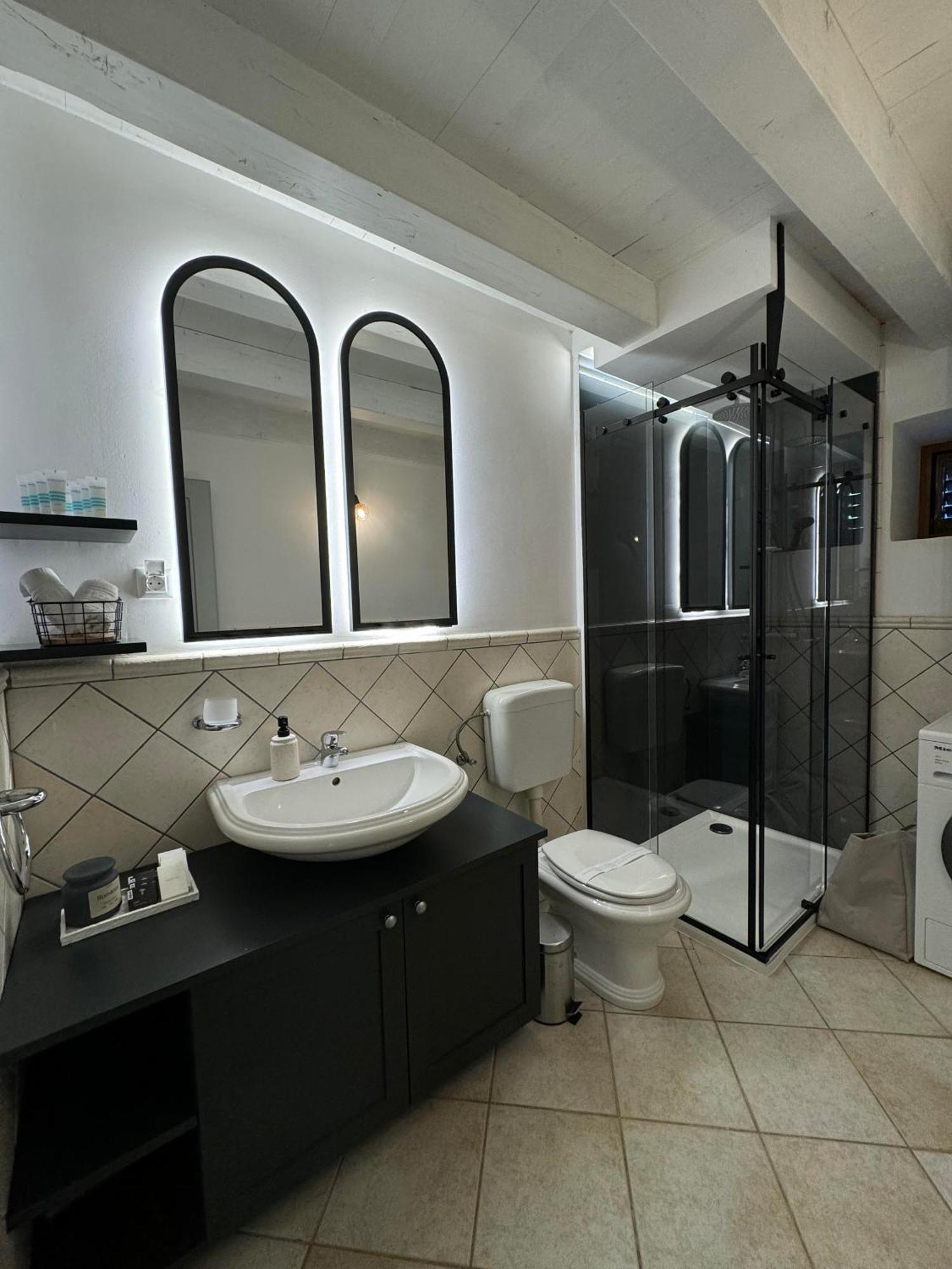 Apartament Podgora Experience With Jacuzzi Nerezine